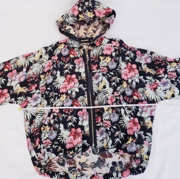 NWT Blank NYC Floral Embroidery Boho Summer Dreaming Jacket - Picture 6 of 11